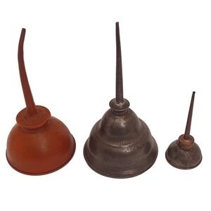 Vintage Metal Thumb Pump Oiler Oil Can Unmarked Lot of 3